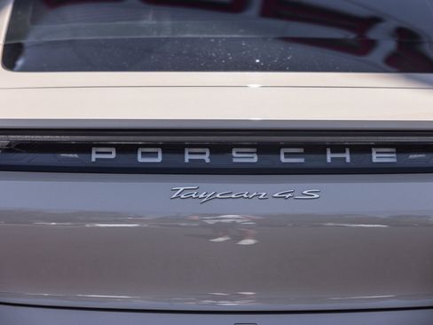 Certified 2021 Porsche Taycan 4S AWD/4WD image 29