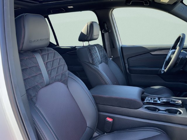 Certified 2026 Honda Pilot Black Edition image 28