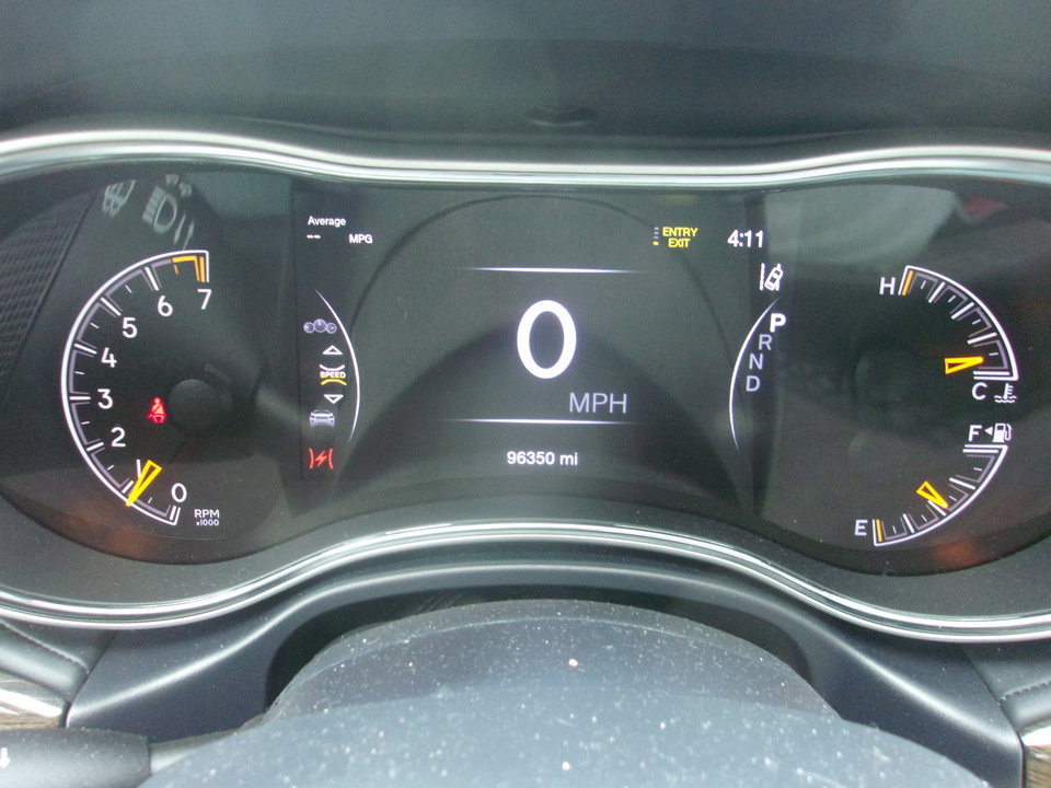 Used 2019 Jeep Grand Cherokee Summit AWD/4WD image 12