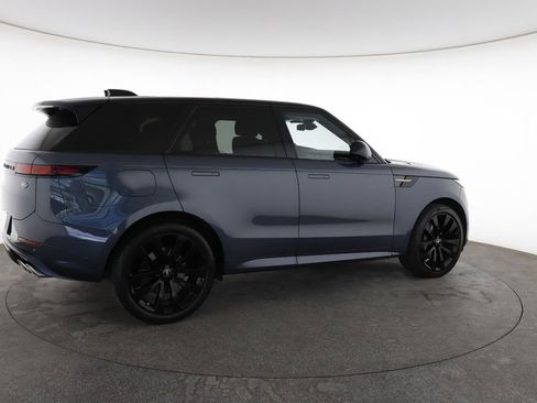 Used 2023 Land Rover Range Rover Sport First Edition AWD/4WD image 13