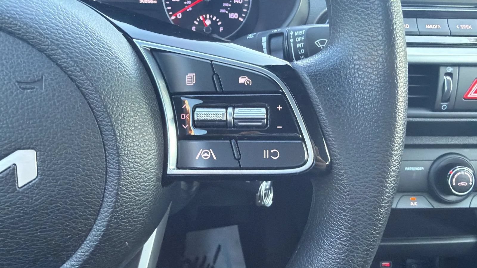 Used 2024 Kia Forte LXS w/ LXS Technology Package FWD image 30