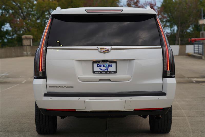 Used 2018 Cadillac Escalade ESV Platinum AWD/4WD image 4