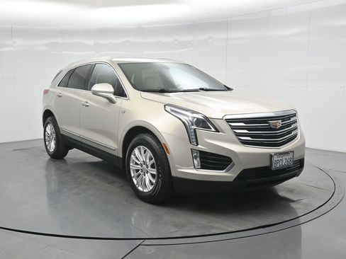 Used 2017 Cadillac XT5 FWD image 53