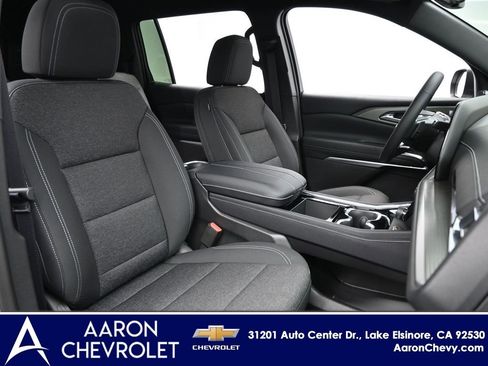 New 2026 Chevrolet Traverse LT FWD image 10