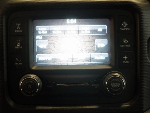 Used 2018 Jeep Wrangler Sport image 18