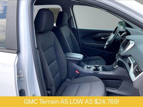 Used 2023 GMC Terrain SLE w/ Driver Convenience Package AWD/4WD image 7