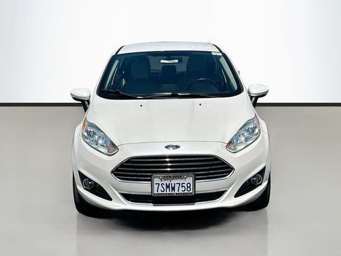 Used 2016 Ford Fiesta Titanium FWD image 2