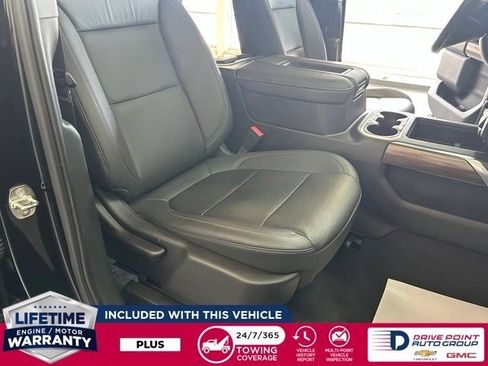 Used 2022 Chevrolet Silverado 1500 RST w/ LPO, Blackout Package AWD/4WD image 31