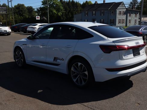 Used 2021 Audi e-tron Premium w/ Black Optic Package AWD/4WD image 8