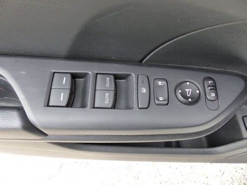 Used 2020 Honda Civic Sport image 18