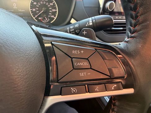 Used 2019 Nissan Altima 2.5 SR image 14