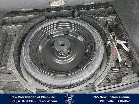 Certified 2022 Volkswagen Taos SE image 51