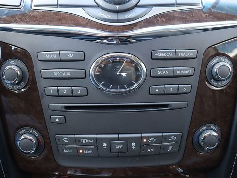 Used 2016 INFINITI QX80 Luxe w/ 22" Wheel Package image 29