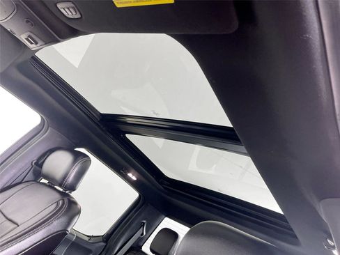 Used 2019 Ford F150 Lariat w/ Equipment Group 502A Luxury image 14