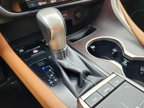 Used 2021 Lexus RX 350 AWD w/ Premium Package image 11