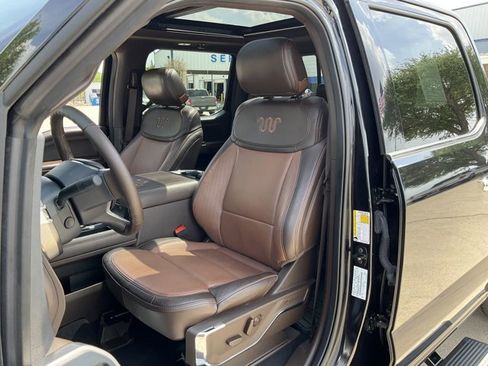 Used 2024 Ford F250 King Ranch w/ Chrome Package image 8