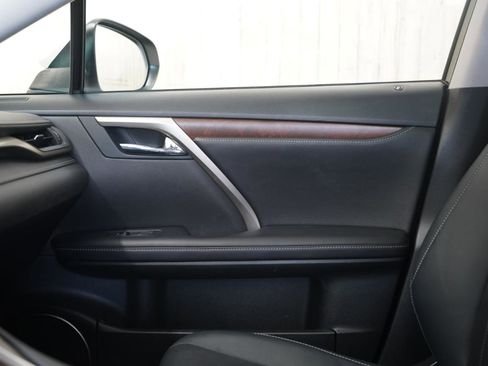 Used 2020 Lexus RX 350L FWD w/ Premium Package image 32