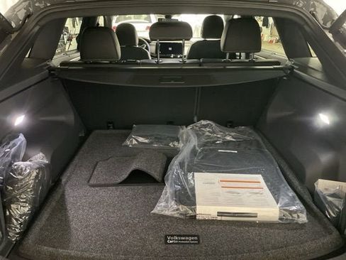 New 2026 Volkswagen Atlas Cross Sport SE AWD/4WD image 10