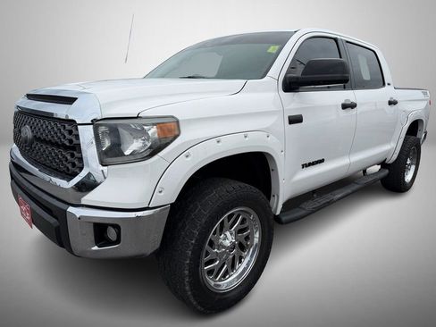 Used 2019 Toyota Tundra SR5 w/ SR5 Upgrade Package image 2
