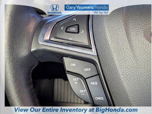 Used 2018 Ford Fusion SE w/ Fusion SE Technology Package image 27