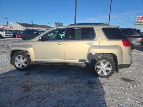 Used 2010 GMC Terrain SLE image 8