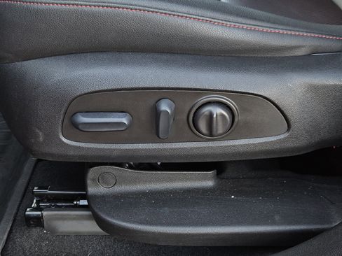 Used 2022 Chevrolet Blazer RS w/ Enhanced Convenience Package image 25