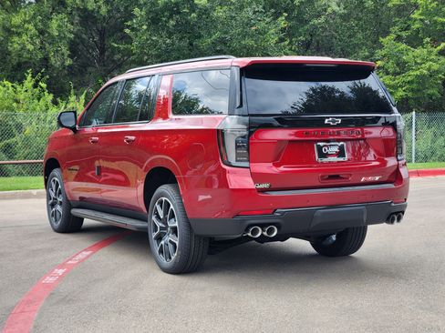 New 2026 Chevrolet Suburban RST w/ RST Capability Package image 4