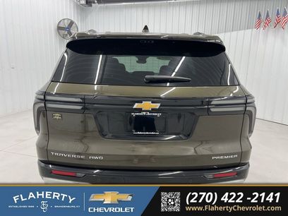 Used 2024 Chevrolet Traverse RS