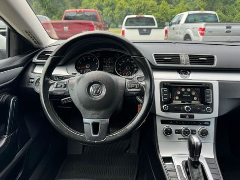 Used 2014 Volkswagen CC R-Line FWD image 18