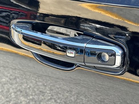 New 2025 Chevrolet Suburban Premier image 36