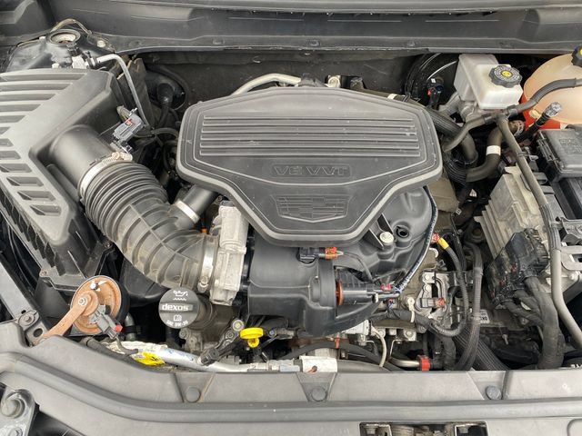 Used 2020 Cadillac XT5 Premium Luxury w/ LPO, Floor Liner Package AWD/4WD image 24