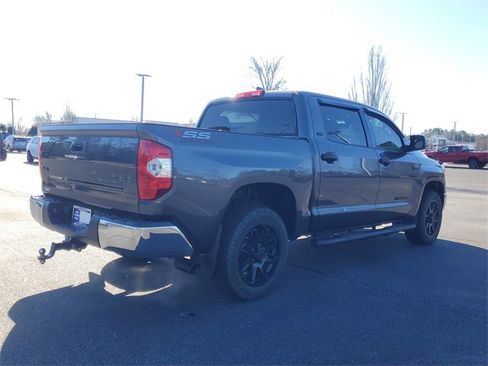 Used 2021 Toyota Tundra SR5 image 4