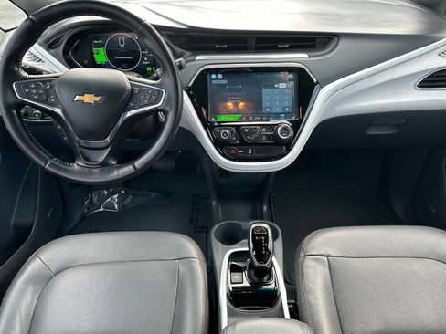 Used 2019 Chevrolet Bolt Premier w/ Infotainment Package image 16