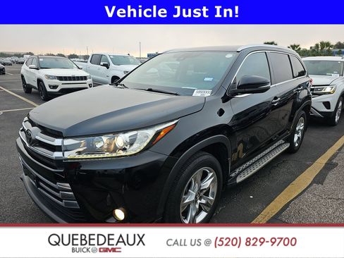 Used 2017 Toyota Highlander Limited image 1