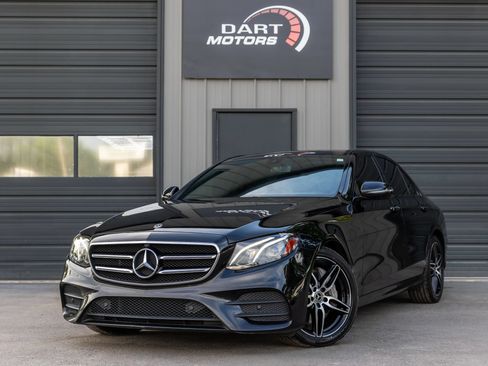 Used 2020 Mercedes-Benz E 450 4MATIC Sedan w/ Parking Assistance Package image 3