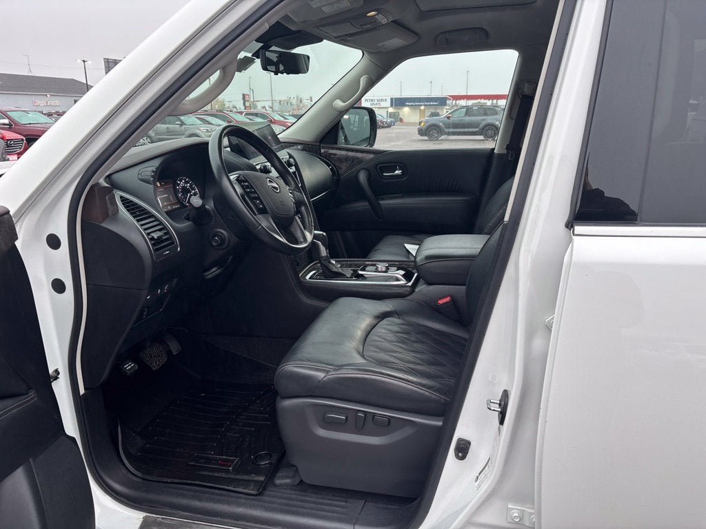 Used 2021 Nissan Armada Platinum w/ Captain's Chairs Package AWD/4WD image 13