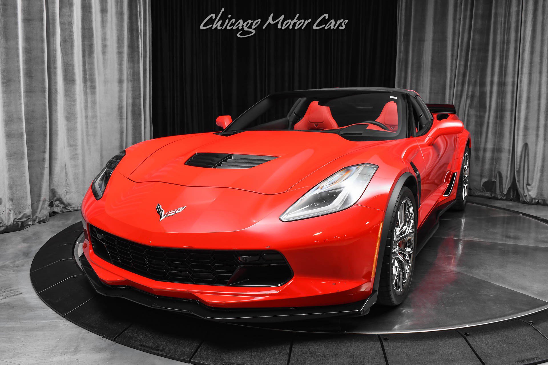 Used 2016 Chevrolet Corvette Z06 w/ 2LZ Preferred Equipment Group RWD image 2