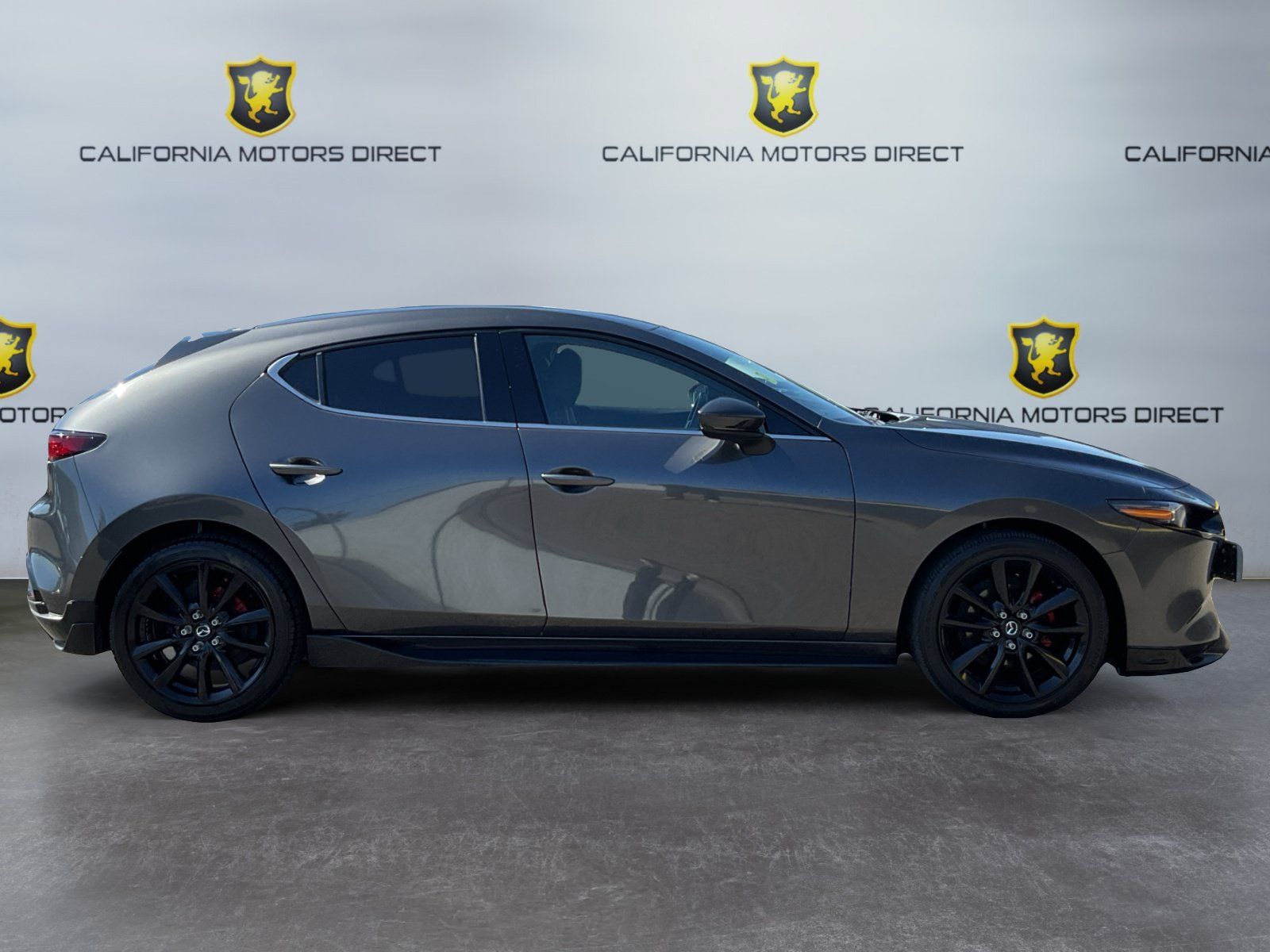 Used 2021 MAZDA MAZDA3 s FWD image 4