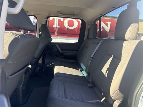 Used 2012 Nissan Titan SV w/ SV Premium Utility Pkg image 20