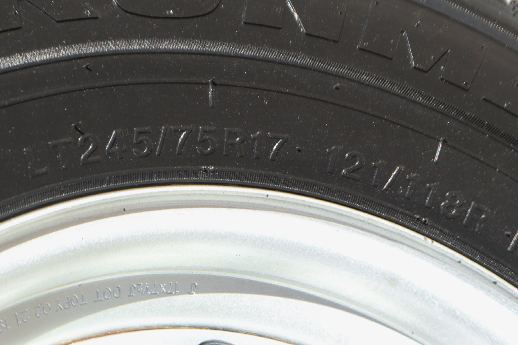 Used 2020 Nissan NV 3500 S RWD image 36
