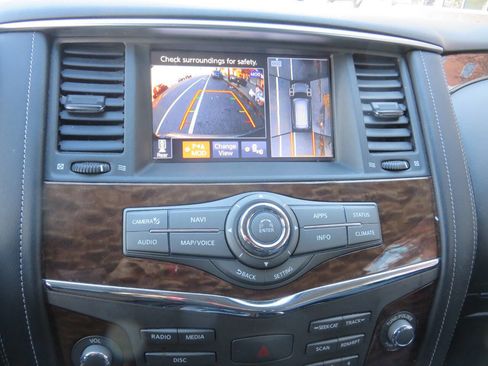 Used 2019 Nissan Armada SL w/ Premium Package image 17