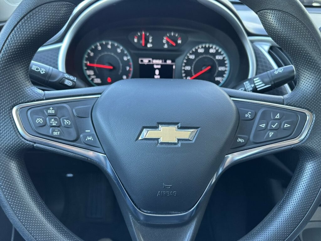 Used 2023 Chevrolet Malibu LS FWD image 10