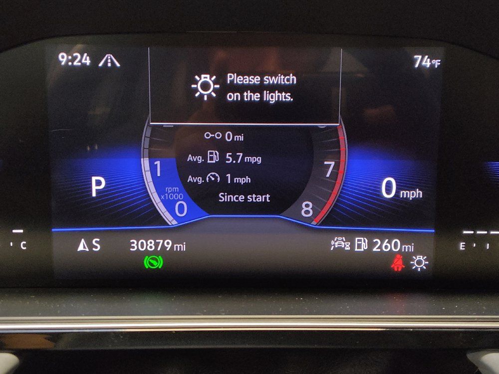 Used 2025 Volkswagen Jetta SE FWD image 23