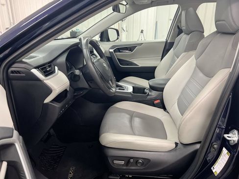 Used 2024 Toyota RAV4 XLE Premium w/ Weather Package AWD/4WD image 21