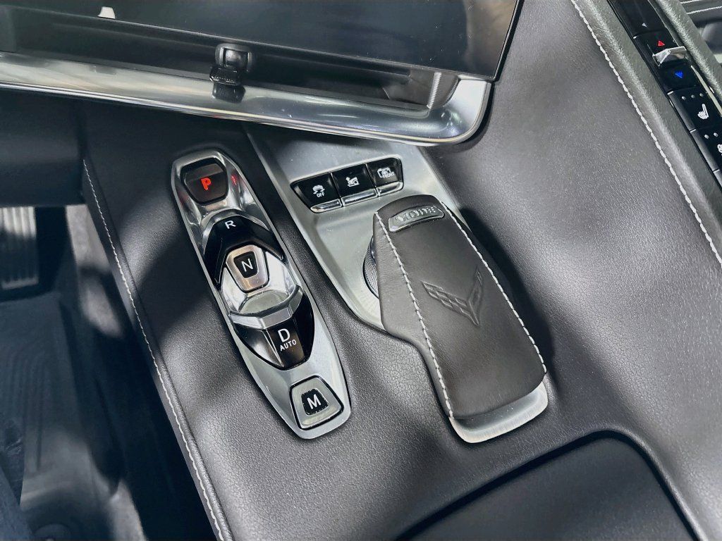 Used 2023 Chevrolet Corvette Stingray Preferred Cpe w/ Z51 Performance Package RWD image 18