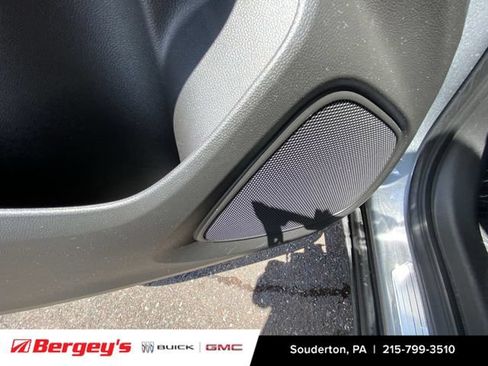 Certified 2023 Buick Encore GX Preferred w/ Cold Weather Comfort Package FWD image 28