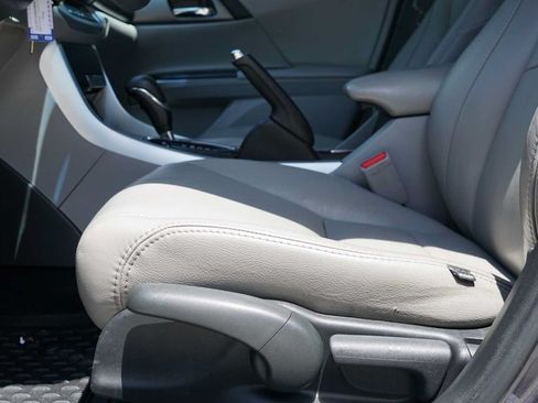 Used 2013 Honda Accord LX image 19
