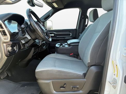 Used 2024 RAM 3500 Big Horn image 19