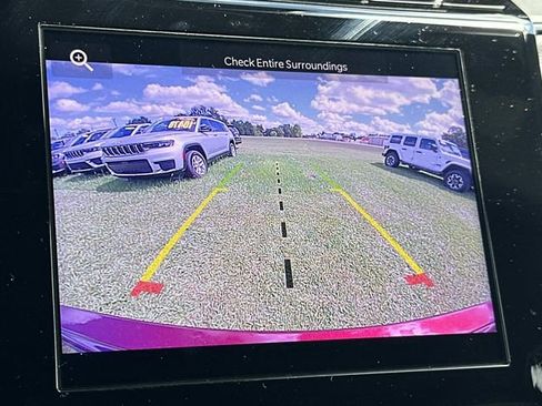 New 2025 Jeep Grand Cherokee Laredo X w/ Luxury Tech Group I image 36