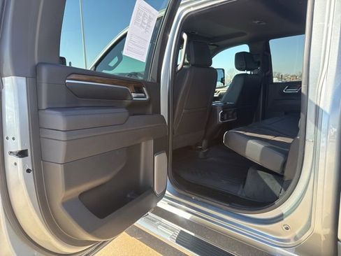 Used 2026 Chevrolet Silverado 2500 High Country w/ High Country Premium Package image 39